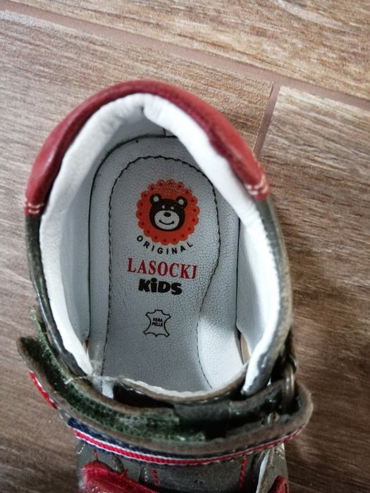 Sandałki Lasocki rozm. 25