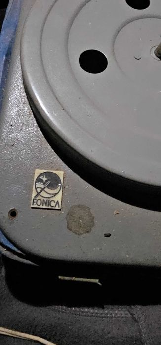 Magnetofon szpulowy oraz gramofon