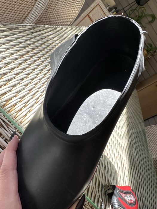 Галоши резиновые новые калоші