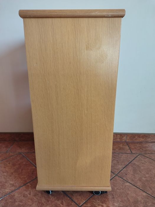 Sprzedam szafkę HiFi