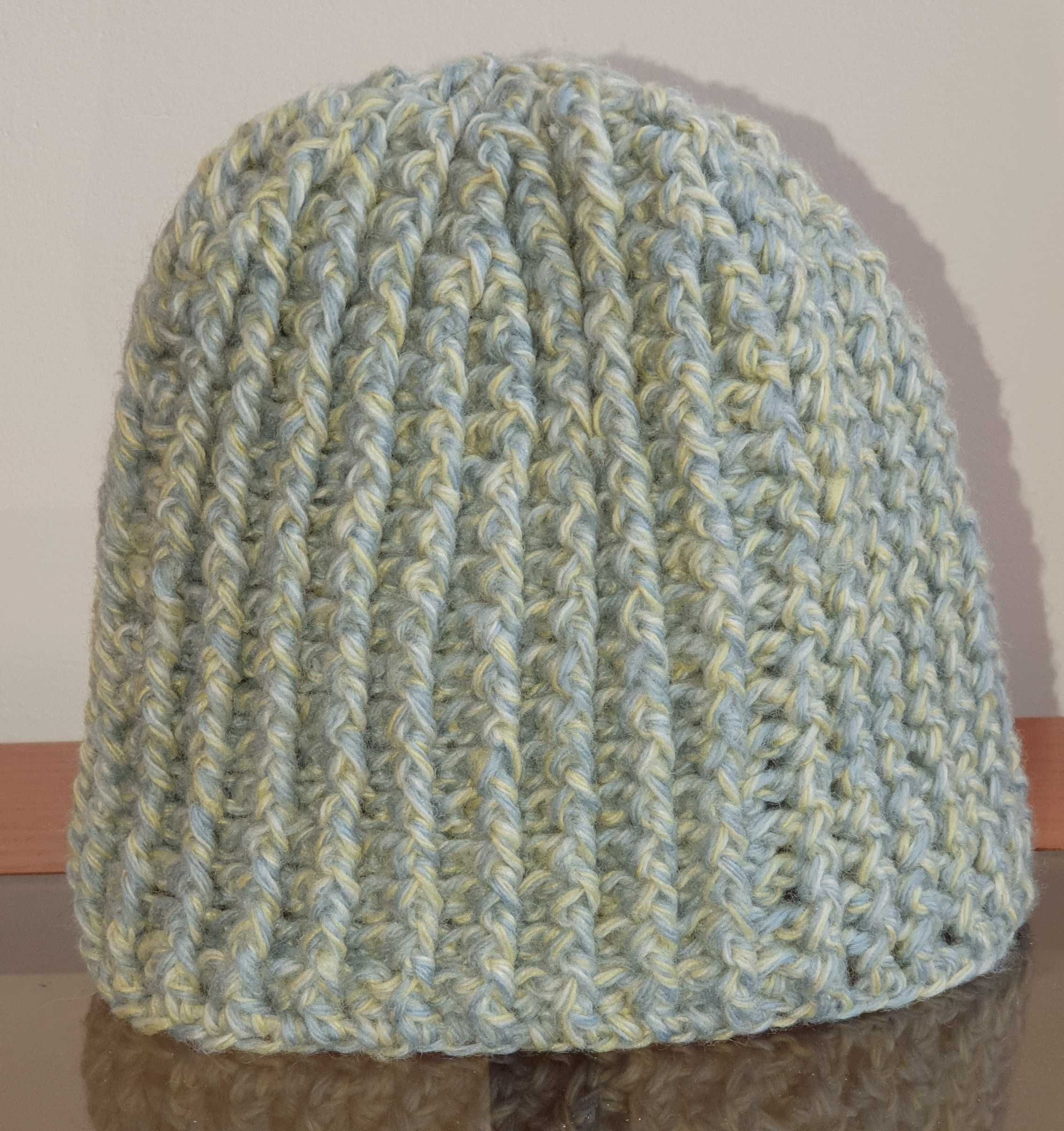 Dwukolorowa czapka - Handmade, Rękodzieło