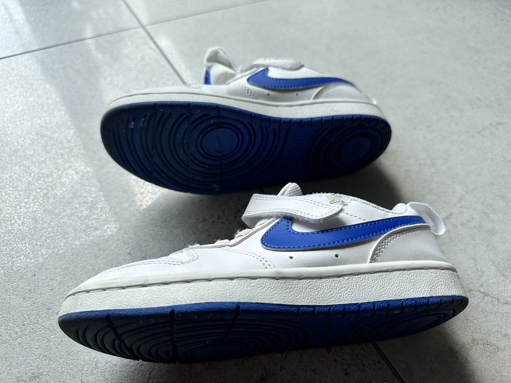 Nike buty dla dzieci rozmiar 32 stan bdb