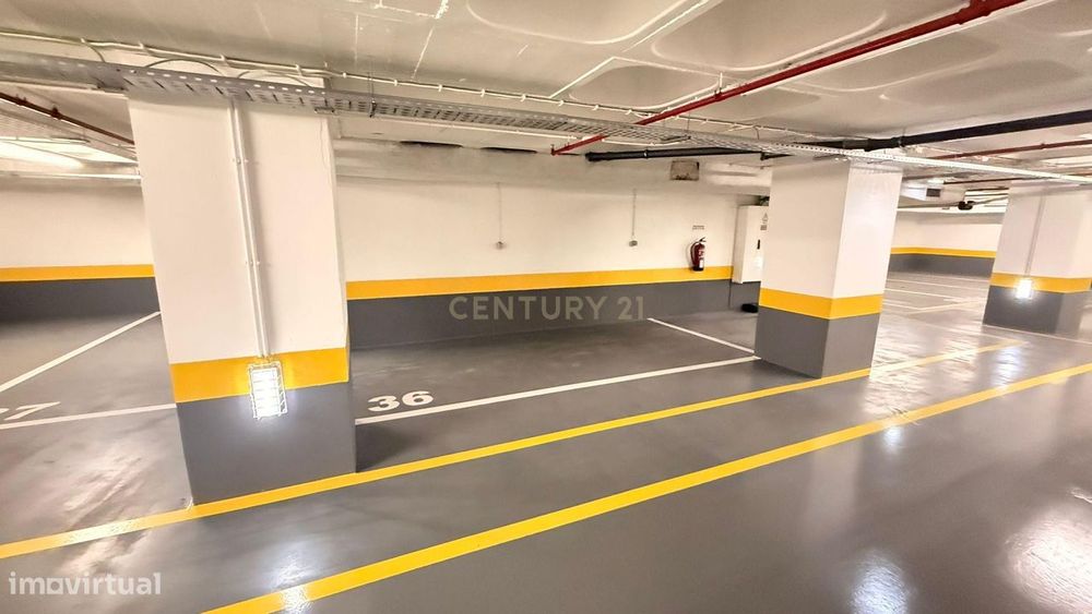 Rua de Arroios - Vaga de Garagem n. 36