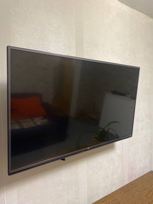 Телевизор Lg 43 UF 680 v ULTRA HD 4K. Оснащен webOS 2.0