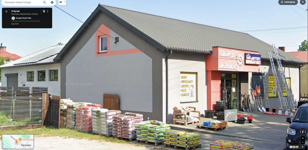 Bardzo ładny i zadbany obiekt w centrum Pęczniewa - Rynek 15.