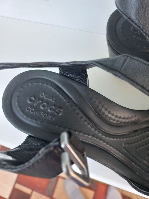 Босоніжки жіночі, крокс. 37 розмір (23см, 23,4см)