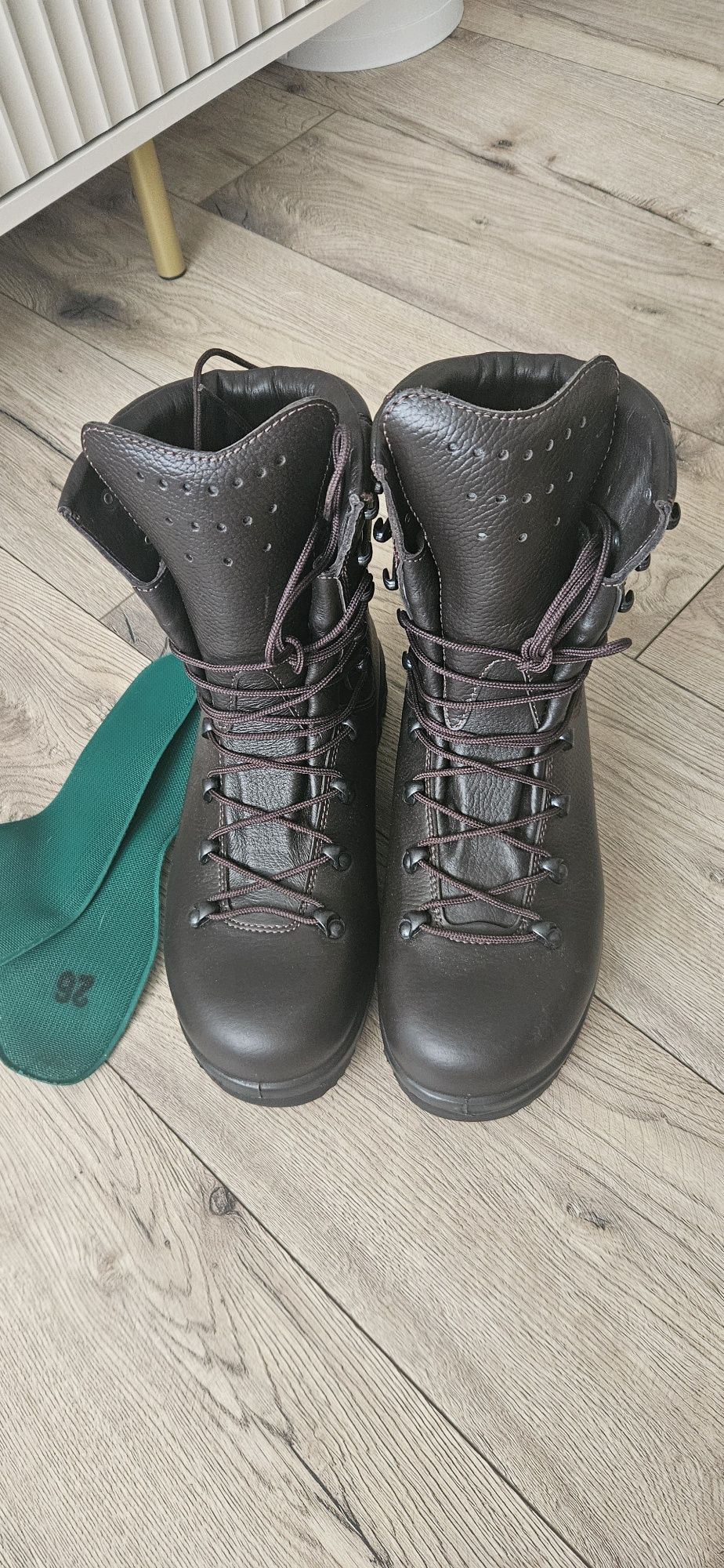 Buty wojskowe zimowe wzór 933A / MON Gregor 26cm