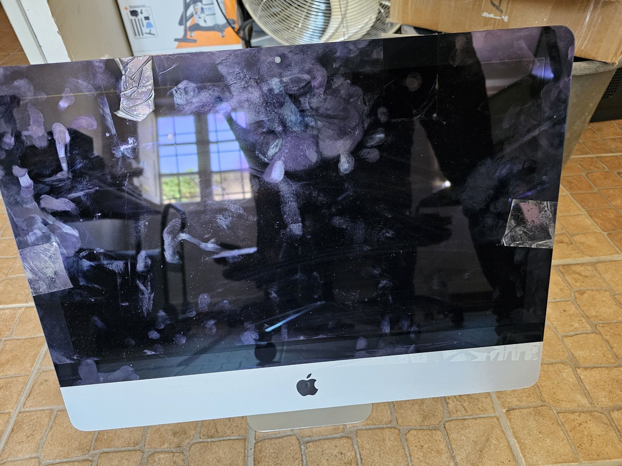 Imac com ecrã e disco avariado