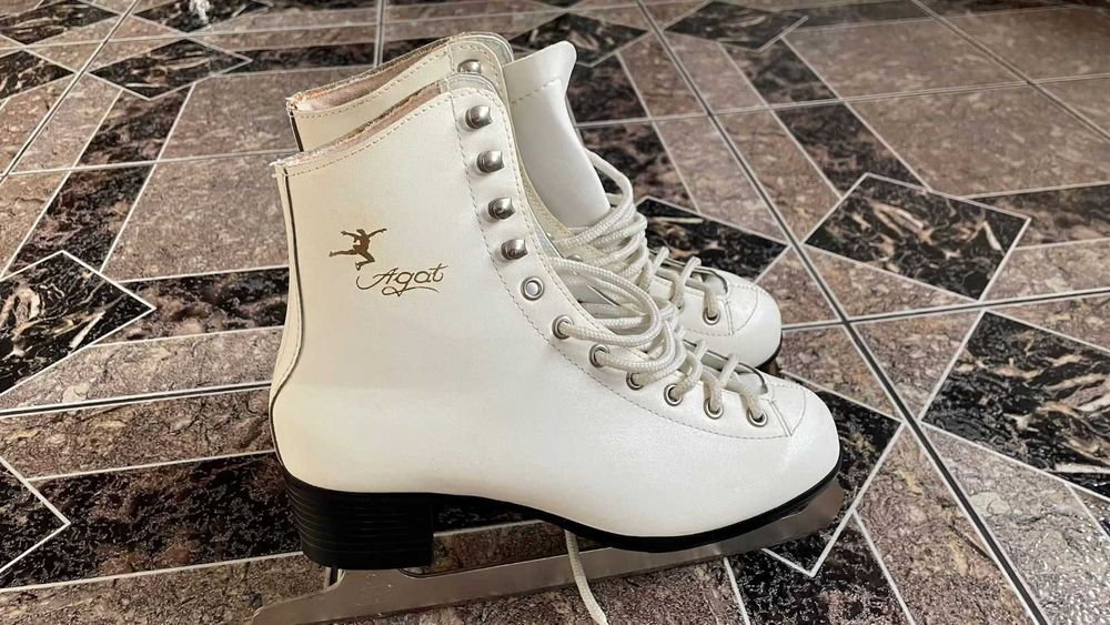 Łyżwy figurowe, rozmiar 37