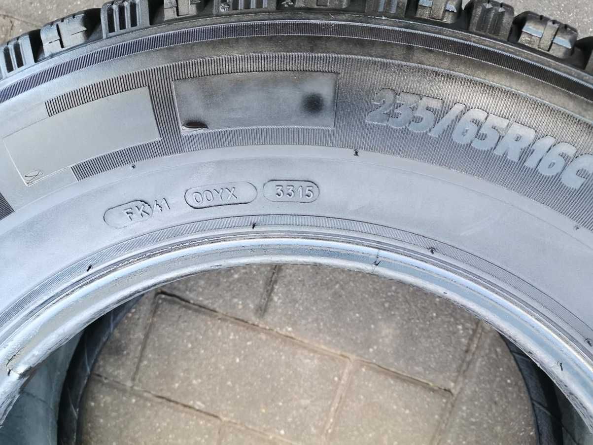 235/65 115/113R R16C MICHELIN Agilis Alpin 7mm Zimowe BUS Opony 4szt
