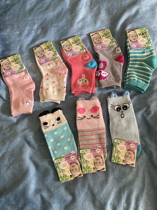 Skarpety dziecięce rozm 18-24 nowe