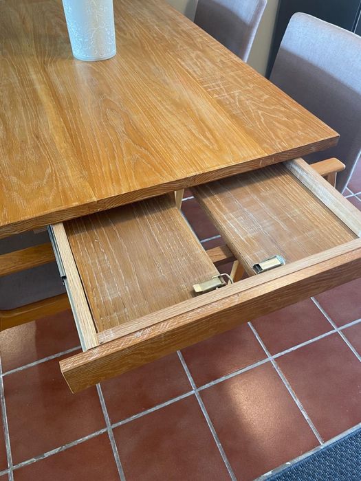 Mesa de jantar madeira