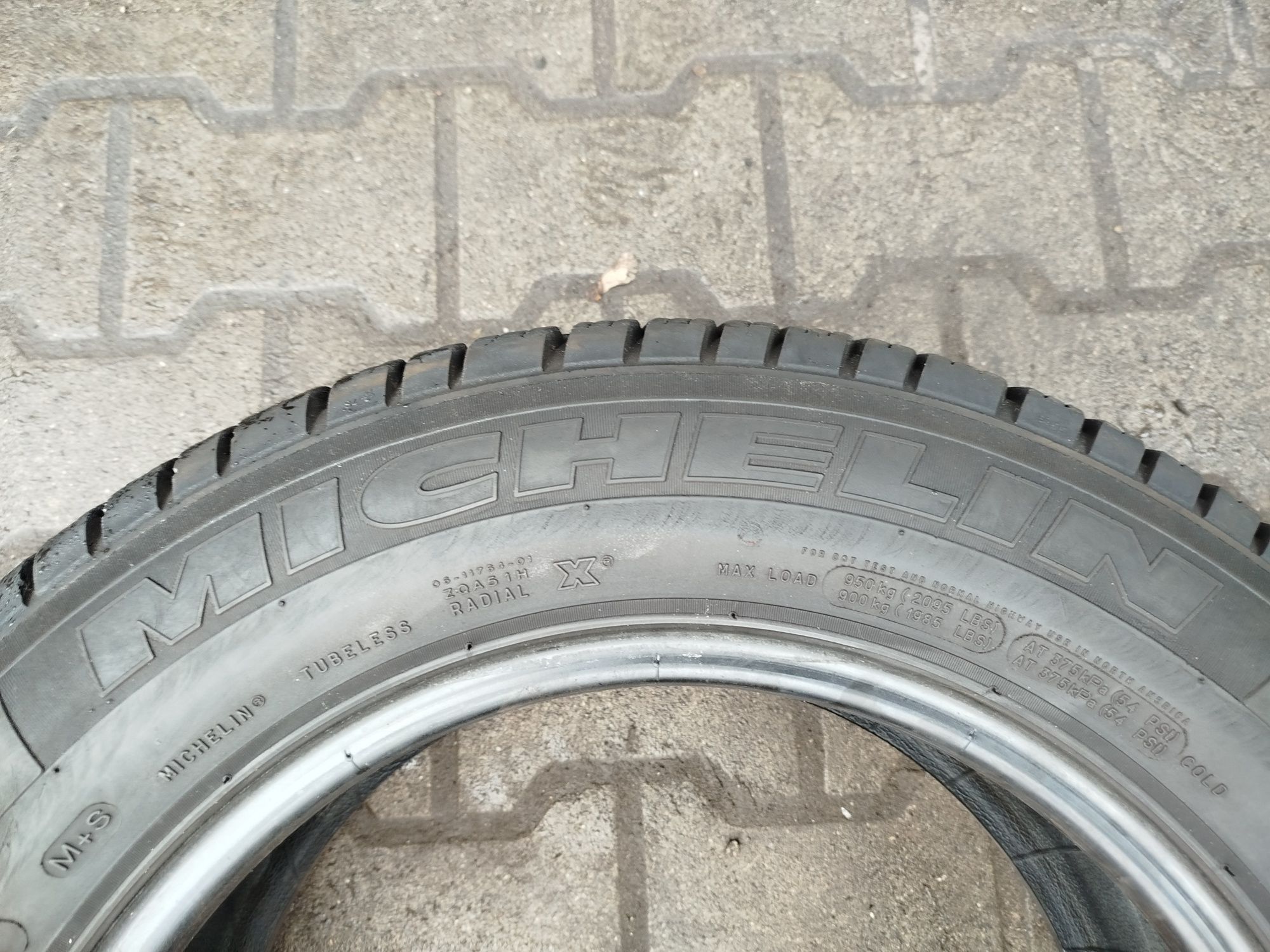 Opony letnie Michelin 215/65R16C