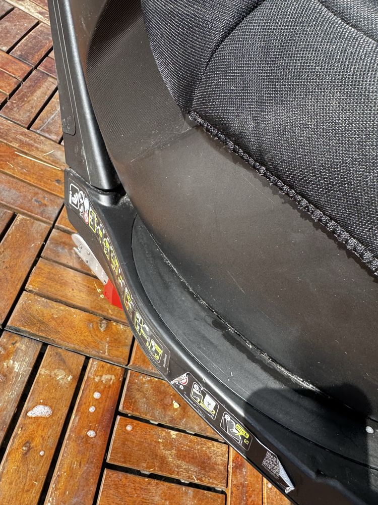Britax romer dualfix M-size