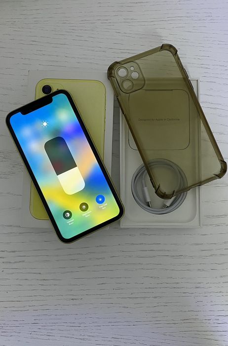 iPhone 11 на 64 ГБ