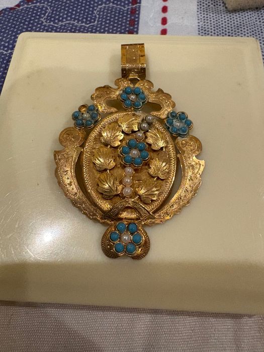 Gramalheira prata dourada
