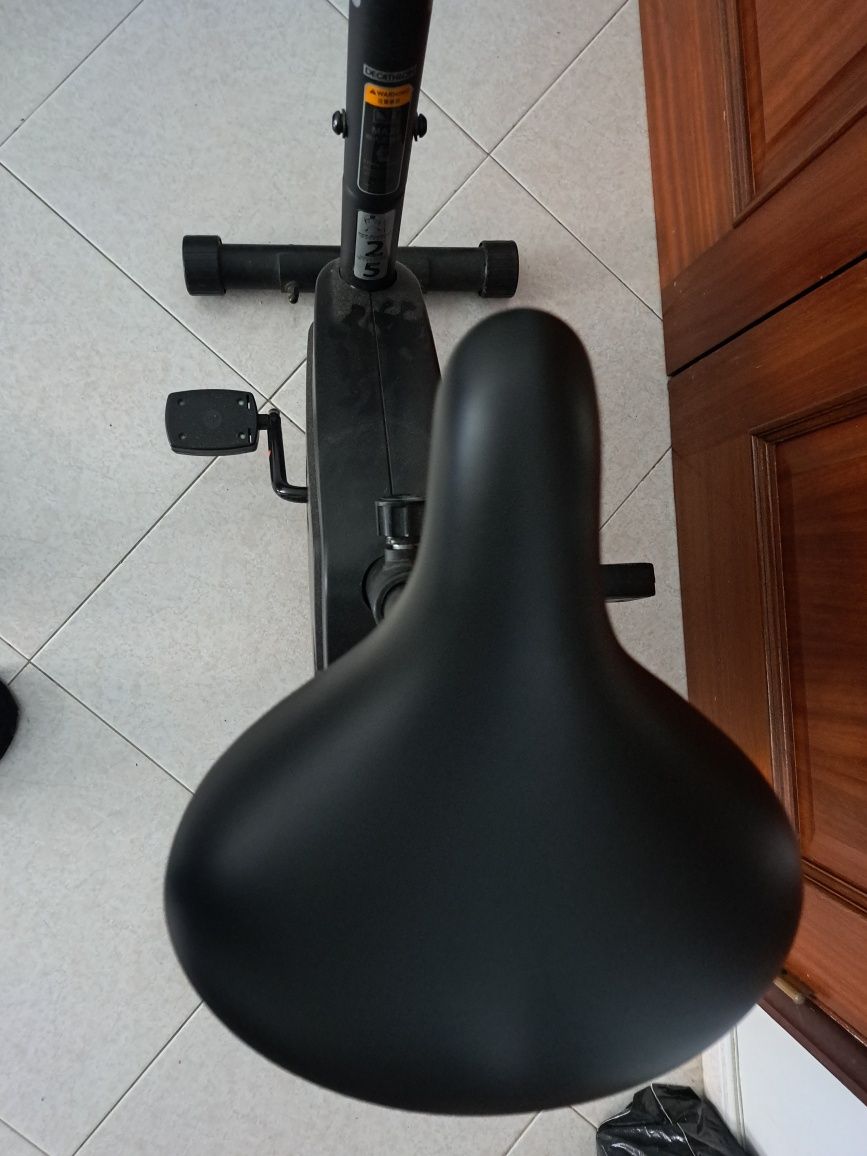 Domyos bicicleta estática ESSENCIAL