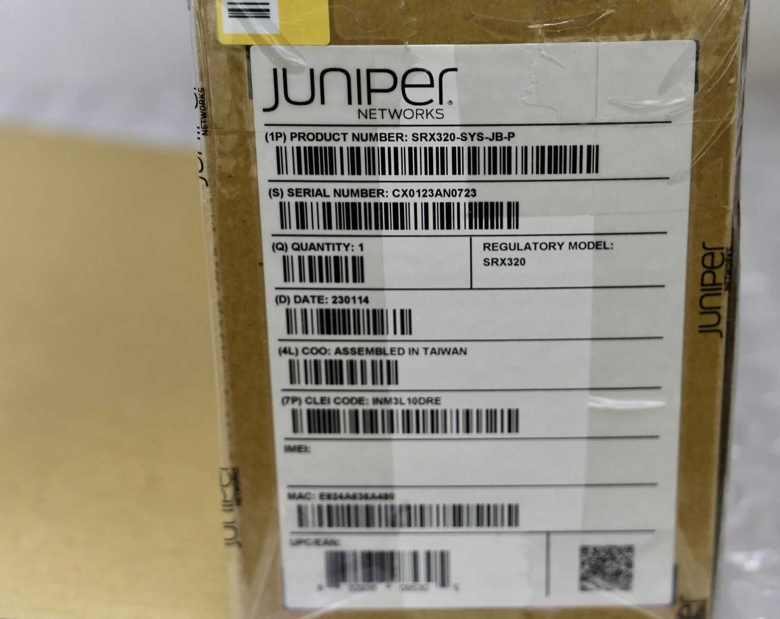 АКЦІЯ!! до 25.09.2025 Juniper SRX320-SYS-JB-Р — мережевий екран