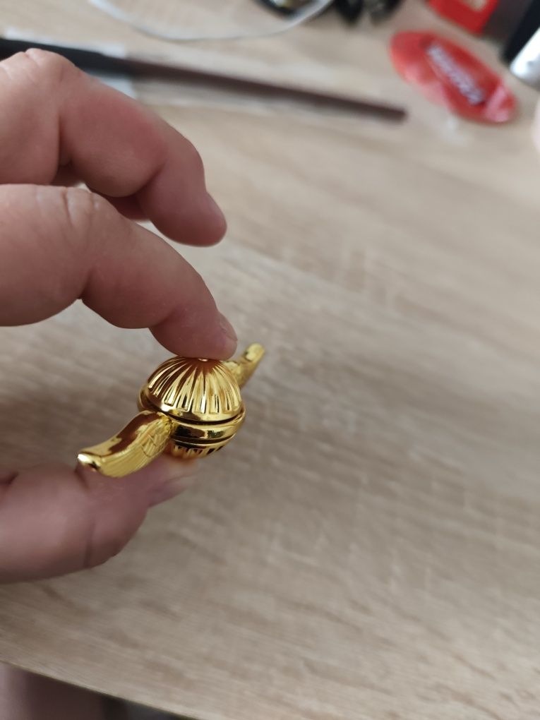 Harry Potter - Złoty znicz spinner nowy