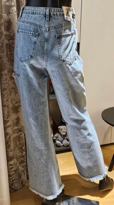 Розпродую жіночий одяг-70%