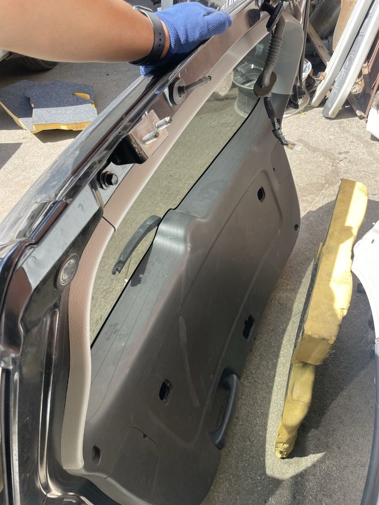 Кришка бажника kia sorento 13-15