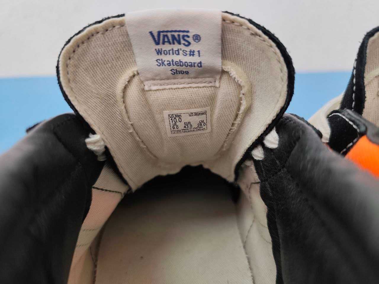 Кеди чоловічі Vans Vault Og Sk8-Mid Lx Black/Orange 43р. Оригінал