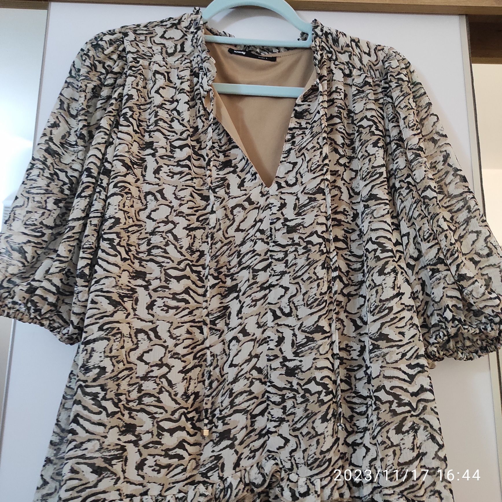 Sukienka Sinsay 40 L