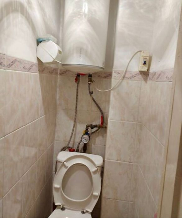 МОЖНА ДІВЧАТ! Оренда 2х кімнатної, НЕБЕСНОЇ СОТНІ-ПОЛЄТАЄВА, є балкон