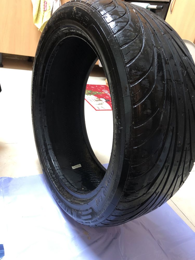 Pneu novo 205/50R17    93v