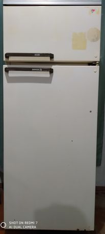 Продам холодильник Минск 15