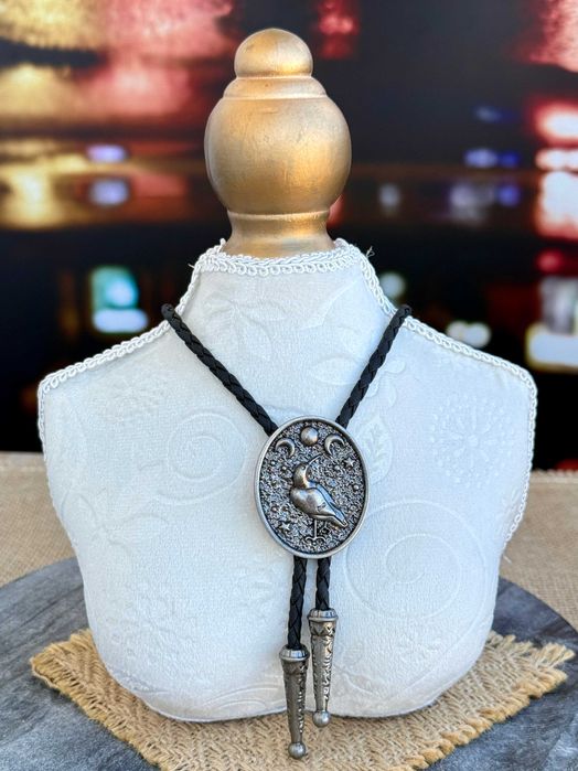 Naszyjnik krawat bolo tie western witchy country ptak księżyc