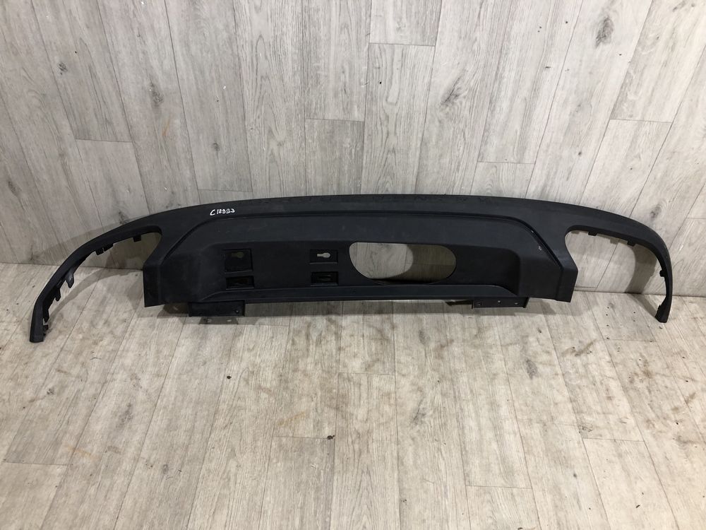 Бампер задний Volvo V60 CC 2 ( 2018 - 2024 г.) спойлер диффузор юбка