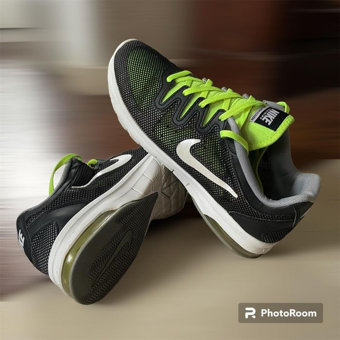 Nike Air Max fusion buty do biegania  treningu uniseks 
Rozmiar:40
