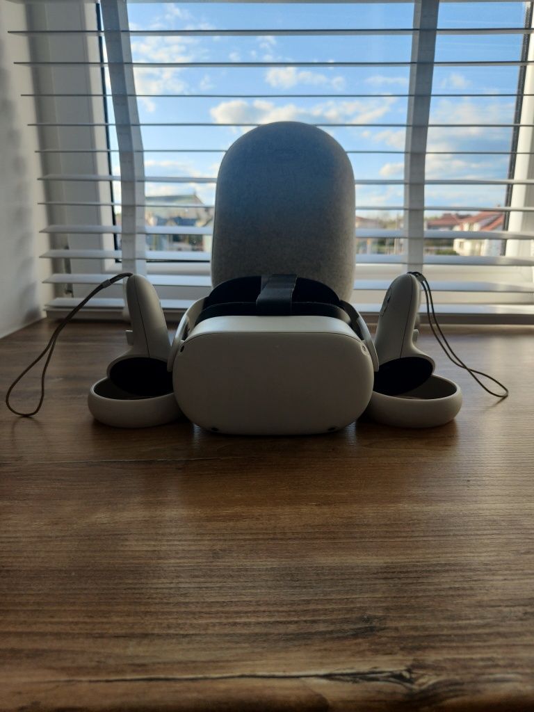 Sprzedam oculus quest 2
