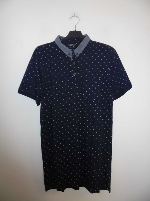 pólo de homem muito bonito