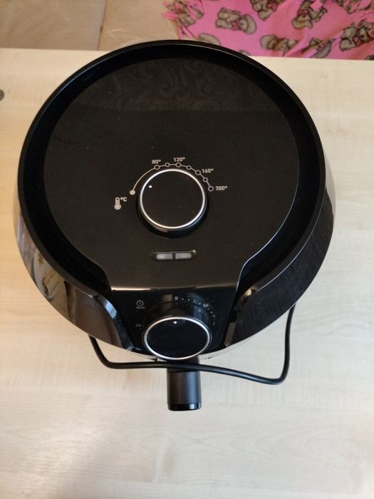 Продам Аерогріль Тефаль В хорошому состоянії почті нове