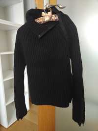 Czarny niepowtarzalny sweter roz S/M
