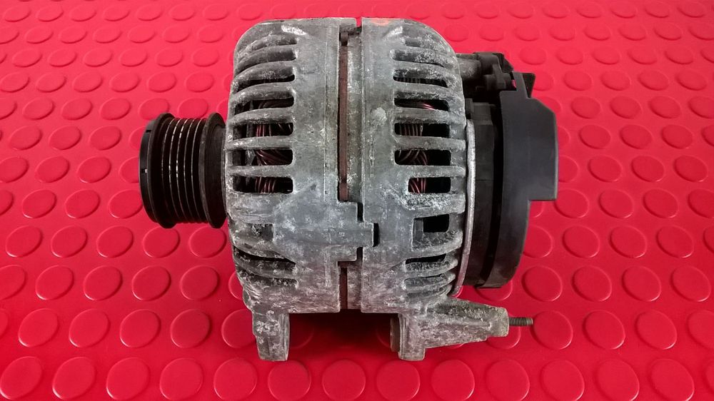 Alternador  - 06F903023F [VW Golf VI]