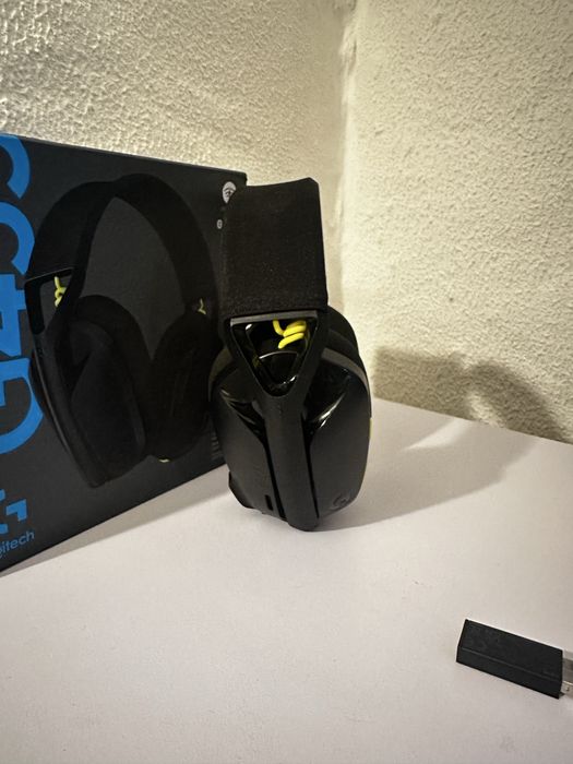 Logitech G435 Wireless Gaming Headset