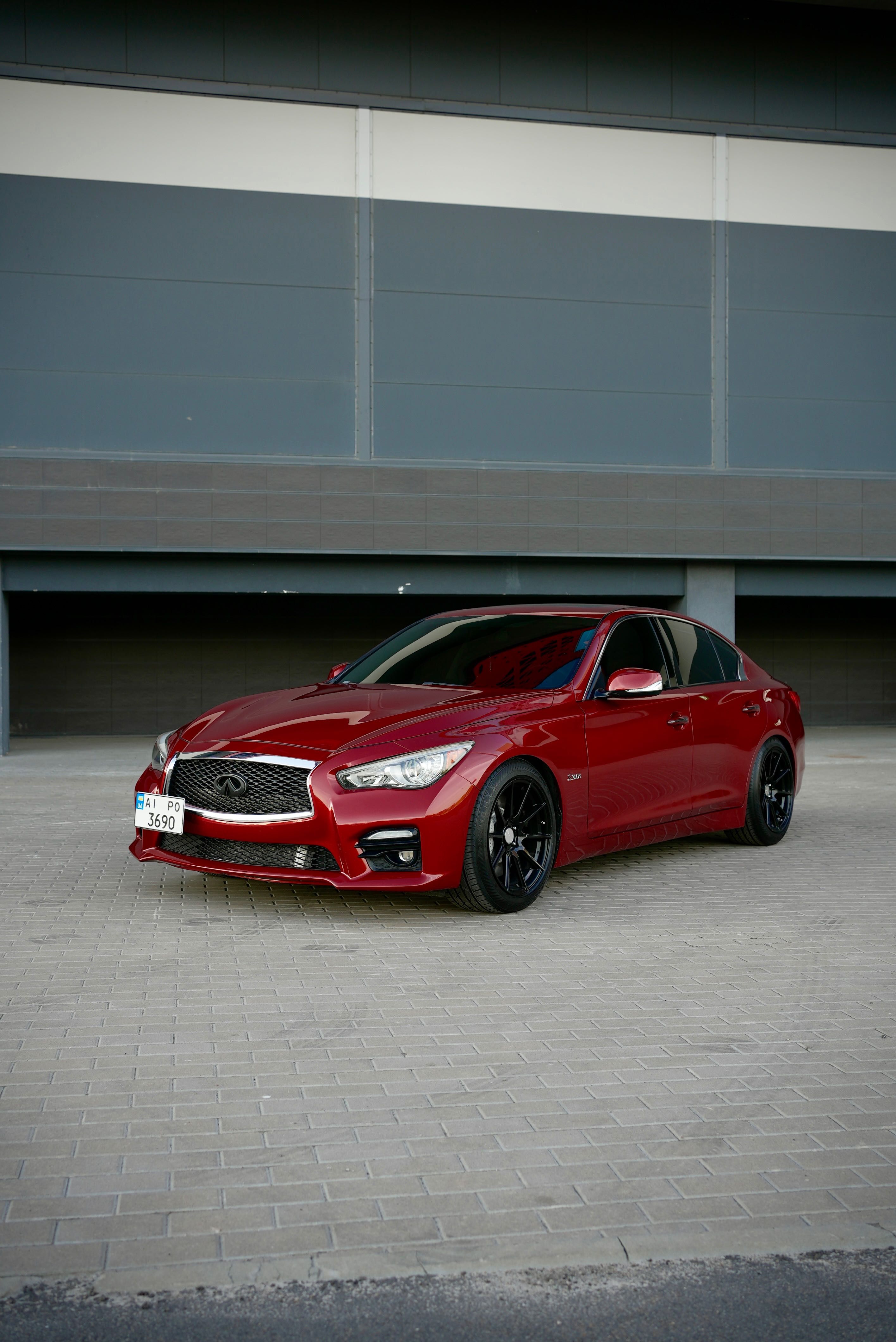 Infiniti q50 red sport 3.0 awd 2016