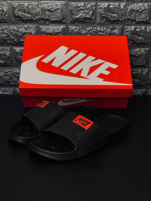 Комнатные тапочки дл дома, двора, улицы, квартиры сланци Nike тапки