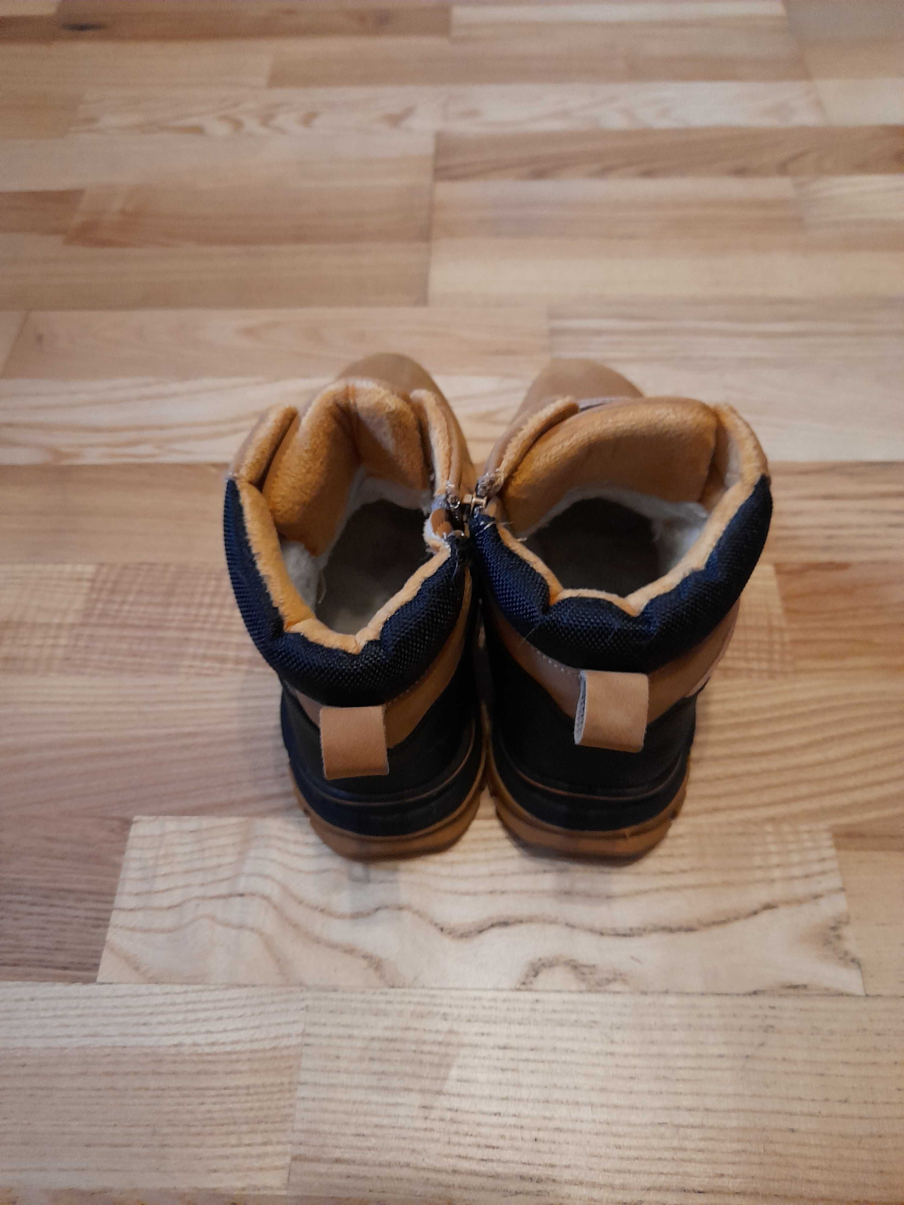 Sprzedam buty zimowe 36