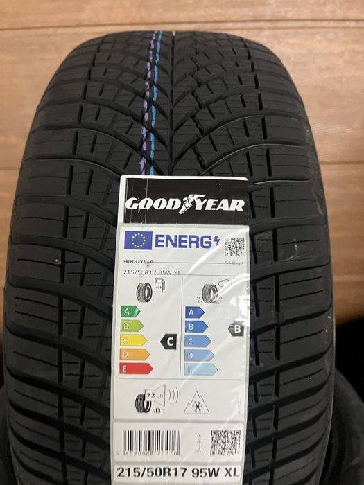 Goodyear 215/50 R17