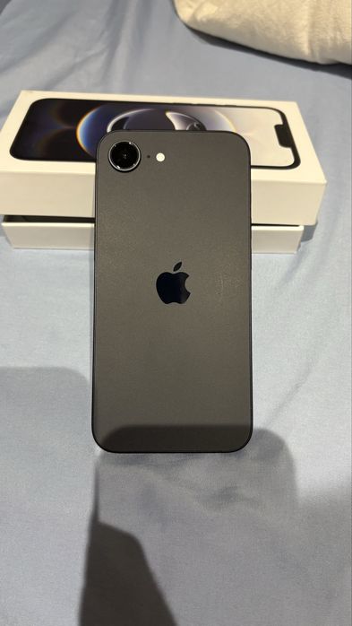 Iphone 16e 128gb como novo GARANTIA