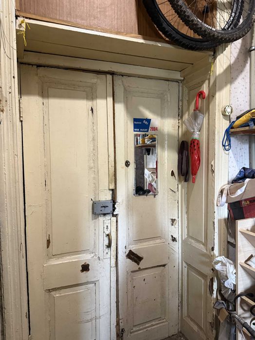 Уютная 2-комнатная с высоким потолком и балконом — центр рядом!