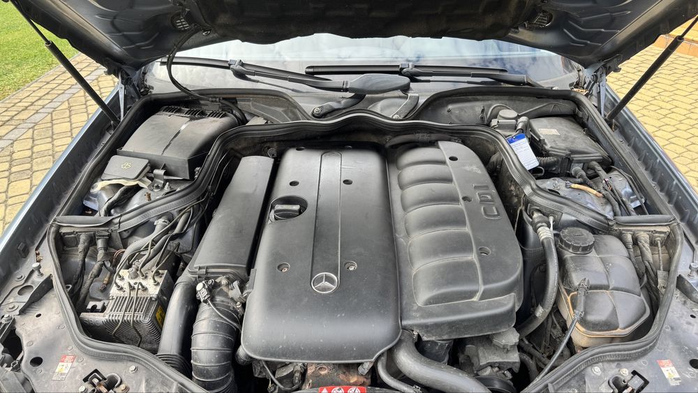 Mercedes-Benz E320 CDI 2004r. Automat/tempomat/klima/skóra