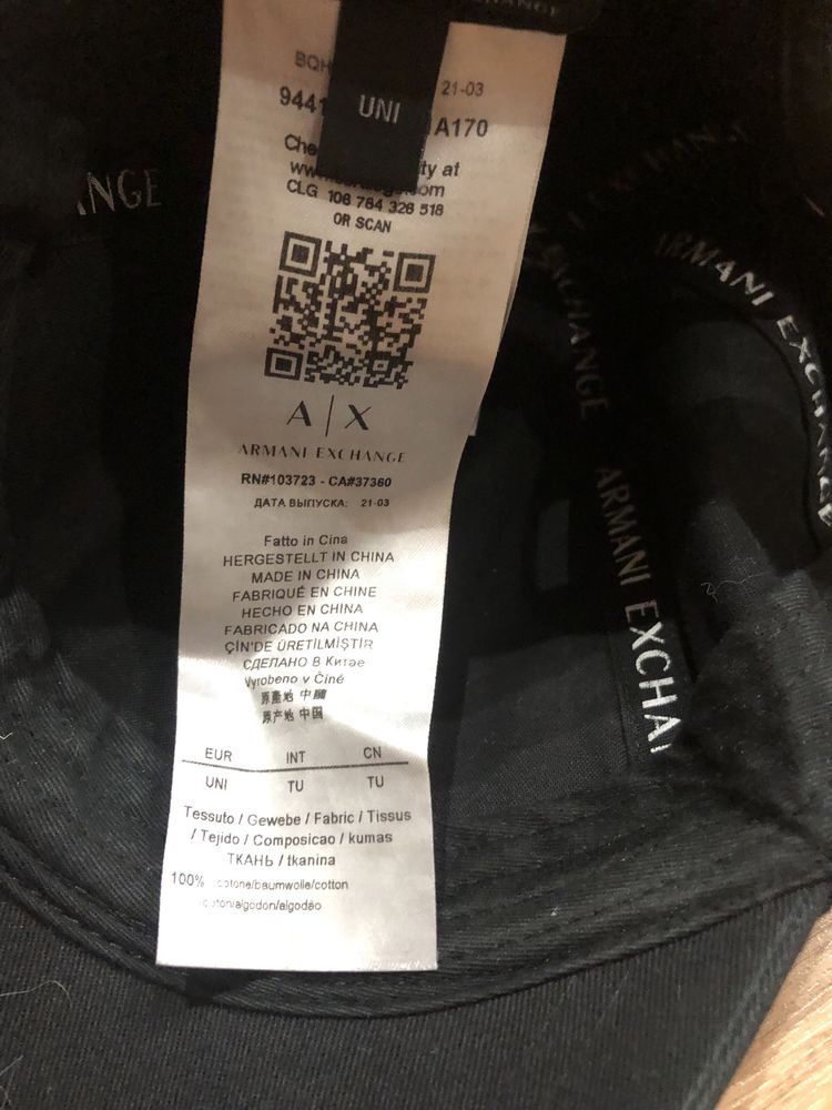 Кепки от Armani Exchange,унисекс