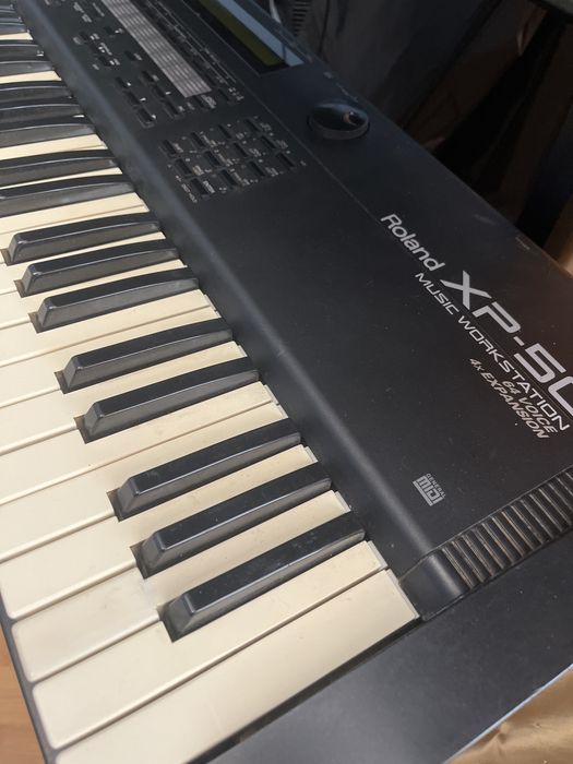 ROLAND E-15; ROLAND EM-25 ;ROLAND D-10 ;Roland XP-50 ; Roland e-30