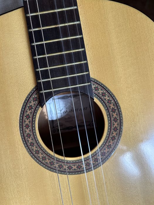 Guitarra clássica Lusitana