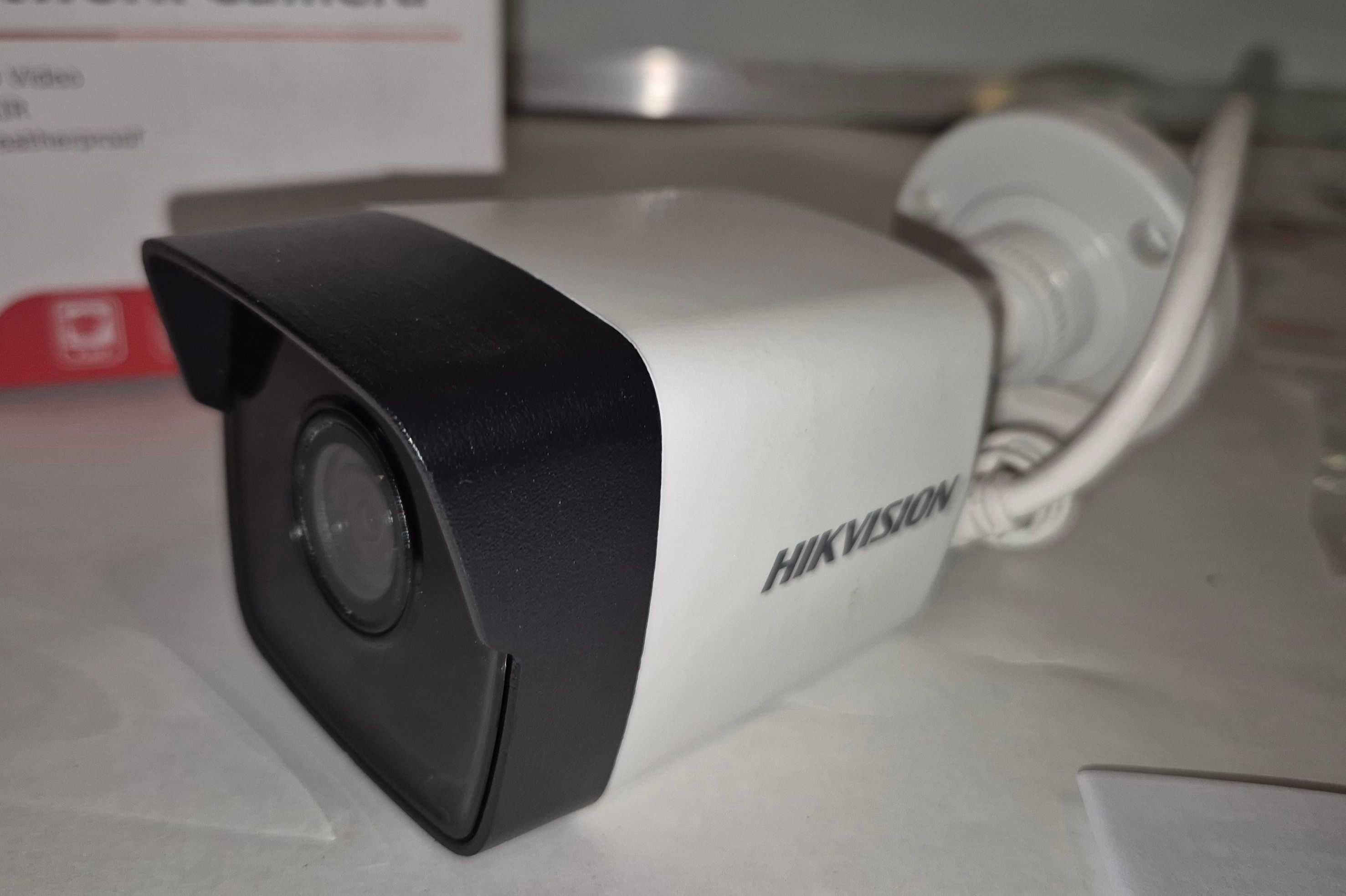 Камера 2 MP сетевая IP Hikvision DS-2CD1021-I